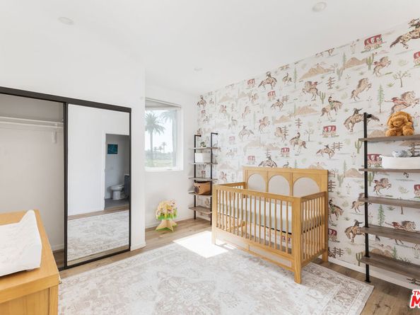 2652 S Mansfield Avenue, Los Angeles CA 90016