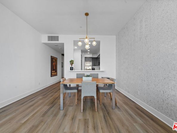 900 W Olympic Boulevard 32F, Los Angeles CA 90015