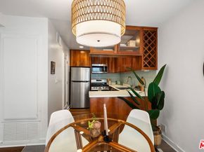 2508 Arizona Avenue 3, Santa Monica CA 90404