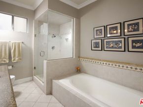 100 S Wetherly Drive 4, Los Angeles CA 90048