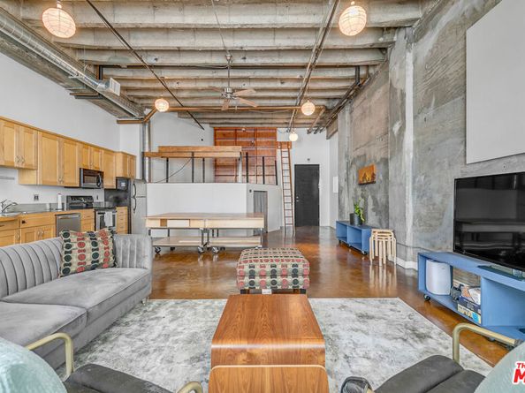 312 W 5th Street 218, Los Angeles CA 90013