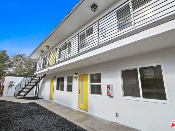 5529 Dairy Avenue, Long Beach CA 90805