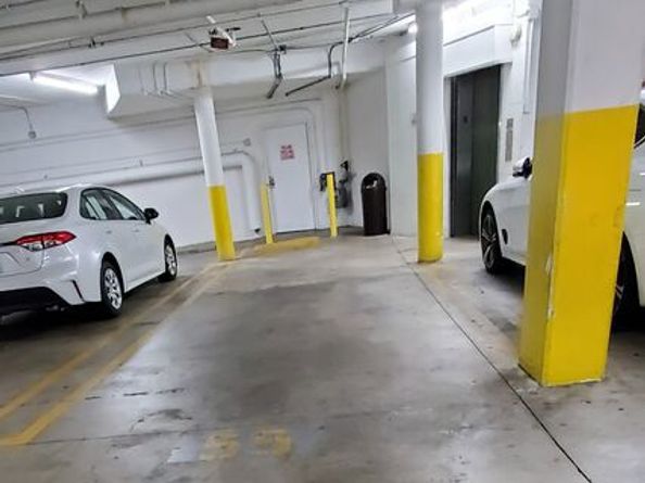 4407 Francis Avenue 210, Los Angeles CA 90005