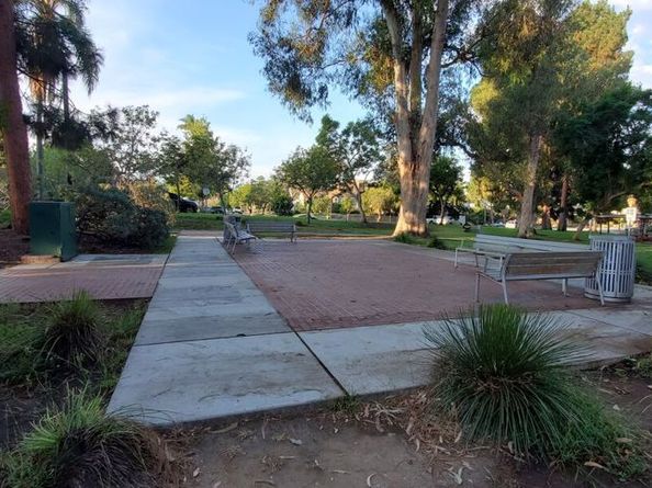 4407 Francis Avenue 210, Los Angeles CA 90005