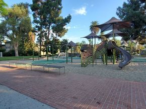 4407 Francis Avenue 210, Los Angeles CA 90005