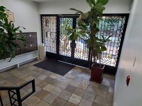 4407 Francis Avenue 210, Los Angeles CA 90005