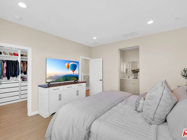922 E 3rd Street, Santa Ana CA 92701