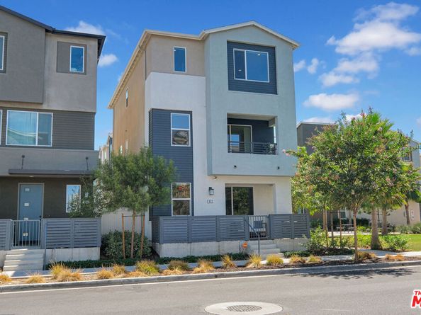 922 E 3rd Street, Santa Ana CA 92701