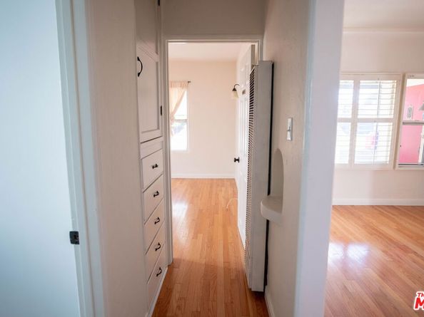 3411 Larga Avenue, Los Angeles CA 90039