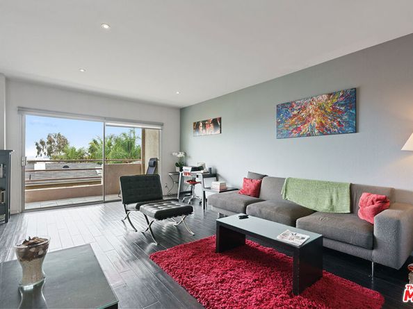 1131 Alta Loma Road 109, West Hollywood CA 90069