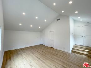 5822 Saloma Avenue, Sherman Oaks CA 91411