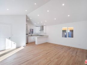 5822 Saloma Avenue, Sherman Oaks CA 91411