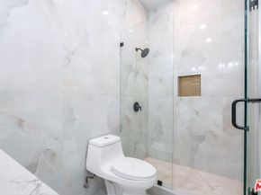 5822 Saloma Avenue, Sherman Oaks CA 91411