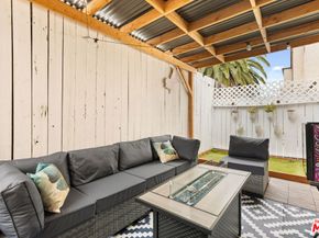 746 N Eucalyptus Avenue 21, Inglewood CA 90302