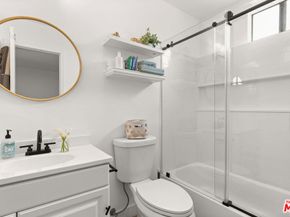 746 N Eucalyptus Avenue 21, Inglewood CA 90302