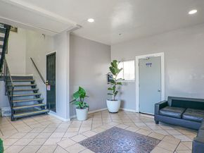 4905 W Adams Boulevard, Los Angeles CA 90016