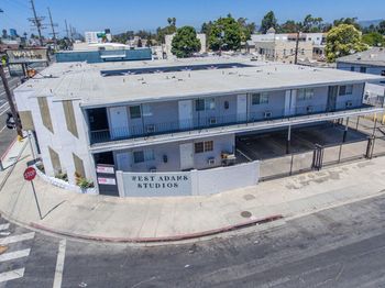 4905 W Adams Boulevard