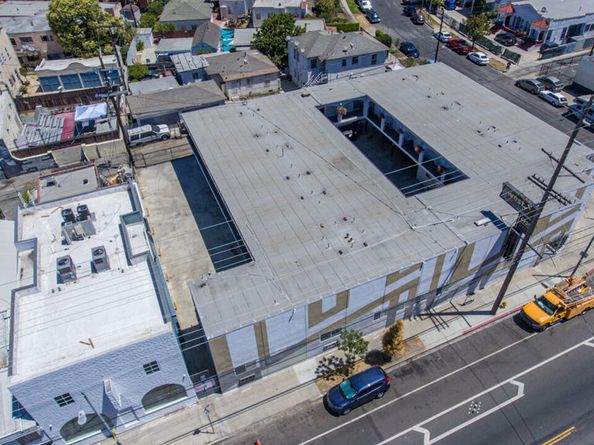 4905 W Adams Boulevard, Los Angeles CA 90016