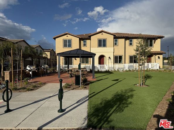 1822 W Merced Avenue, West Covina CA 91790