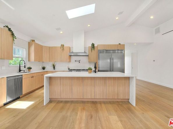 4516 W 63rd Street, Los Angeles CA 90043