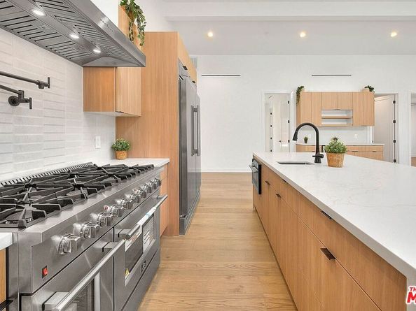 4516 W 63rd Street, Los Angeles CA 90043