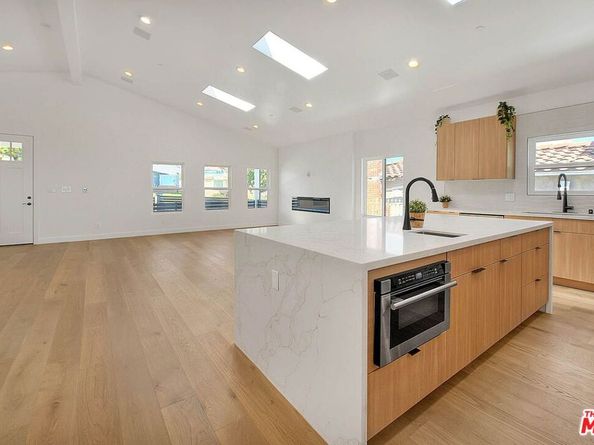4516 W 63rd Street, Los Angeles CA 90043