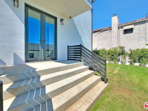 4516 W 63rd Street, Los Angeles CA 90043