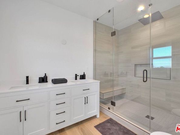 4516 W 63rd Street, Los Angeles CA 90043