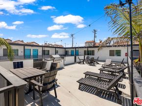 125 16th Street, Huntington Beach CA 92648