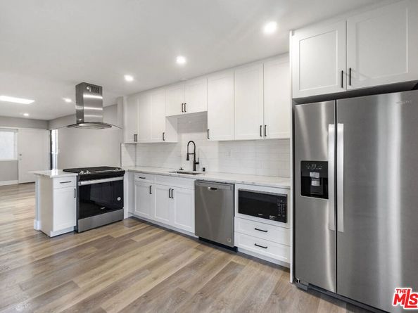 125 16th Street, Huntington Beach CA 92648