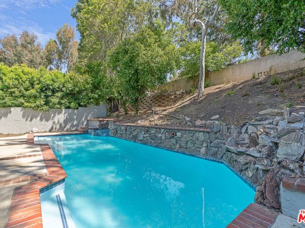 19 Rippling, Irvine CA 92603