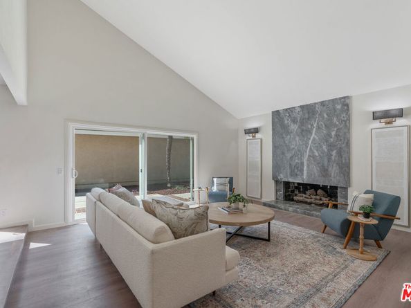 19 Rippling, Irvine CA 92603