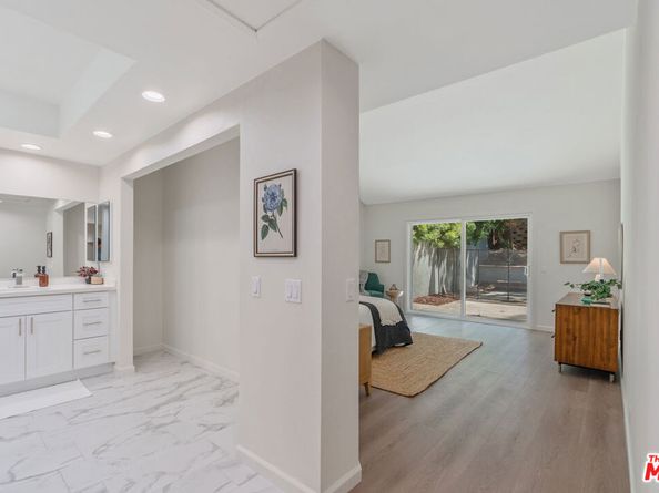 19 Rippling, Irvine CA 92603