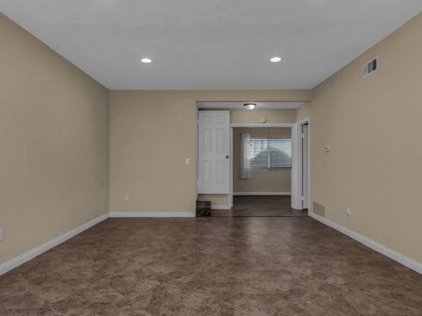 16661 Carousel Lane, Huntington Beach CA 92649