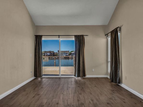 16661 Carousel Lane, Huntington Beach CA 92649