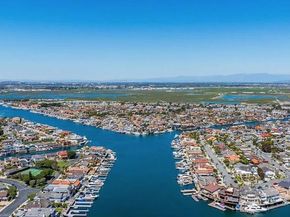 16661 Carousel Lane, Huntington Beach CA 92649