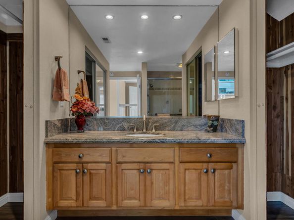 16661 Carousel Lane, Huntington Beach CA 92649