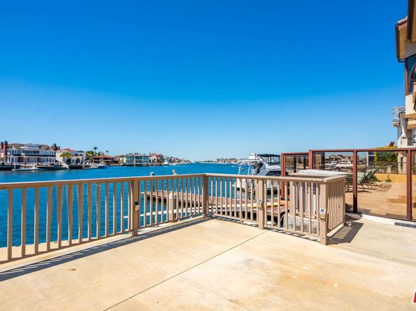 16661 Carousel Lane, Huntington Beach CA 92649