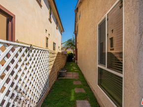 16661 Carousel Lane, Huntington Beach CA 92649