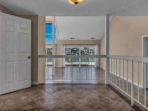 16661 Carousel Lane, Huntington Beach CA 92649