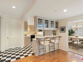 4310 Cahuenga Boulevard 304, Toluca Lake CA 91602