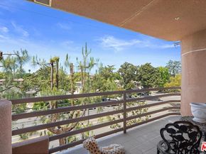 4310 Cahuenga Boulevard 304, Toluca Lake CA 91602