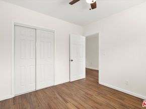 10910 S Burl Avenue, Inglewood CA 90304