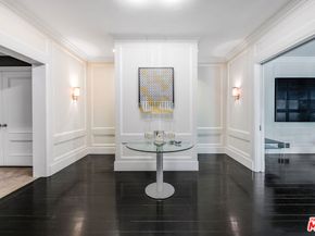 422 Parkwood Drive, Los Angeles CA 90077