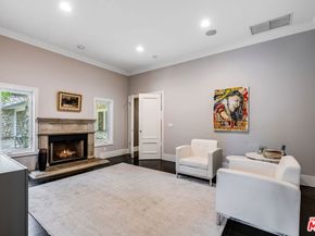 422 Parkwood Drive, Los Angeles CA 90077