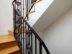 502 Smithwood Drive, Beverly Hills CA 90212