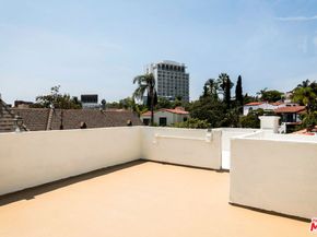 502 Smithwood Drive, Beverly Hills CA 90212