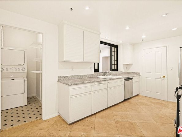 930 N Doheny Drive 308, West Hollywood CA 90069