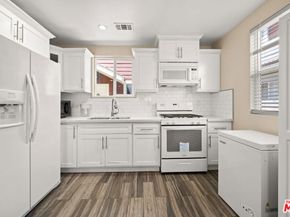 1325 W 37th Place, Los Angeles CA 90007