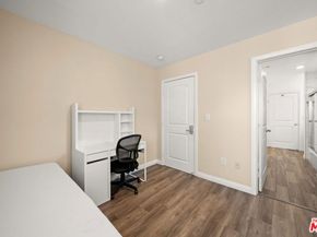 1325 W 37th Place, Los Angeles CA 90007